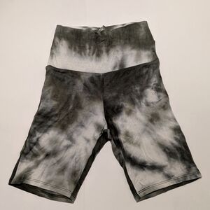 NWT Le Lis Tie-Dye Shorts women's size small so soft green & white